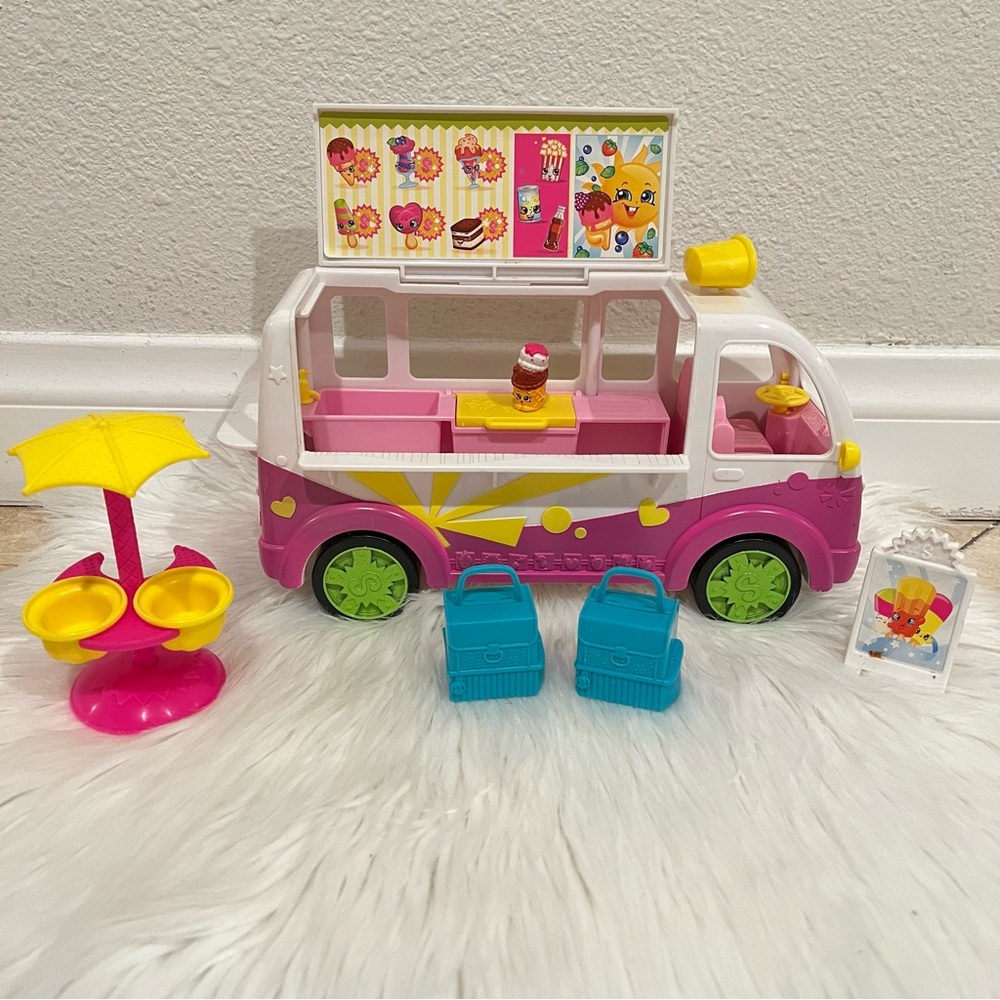Shopkins Food Fair Scoops Ice Cream Truck Playset - Retired